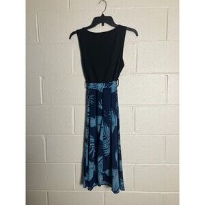 Chic Black & Blue Floral Dress – Effortless Style for Any Occasion